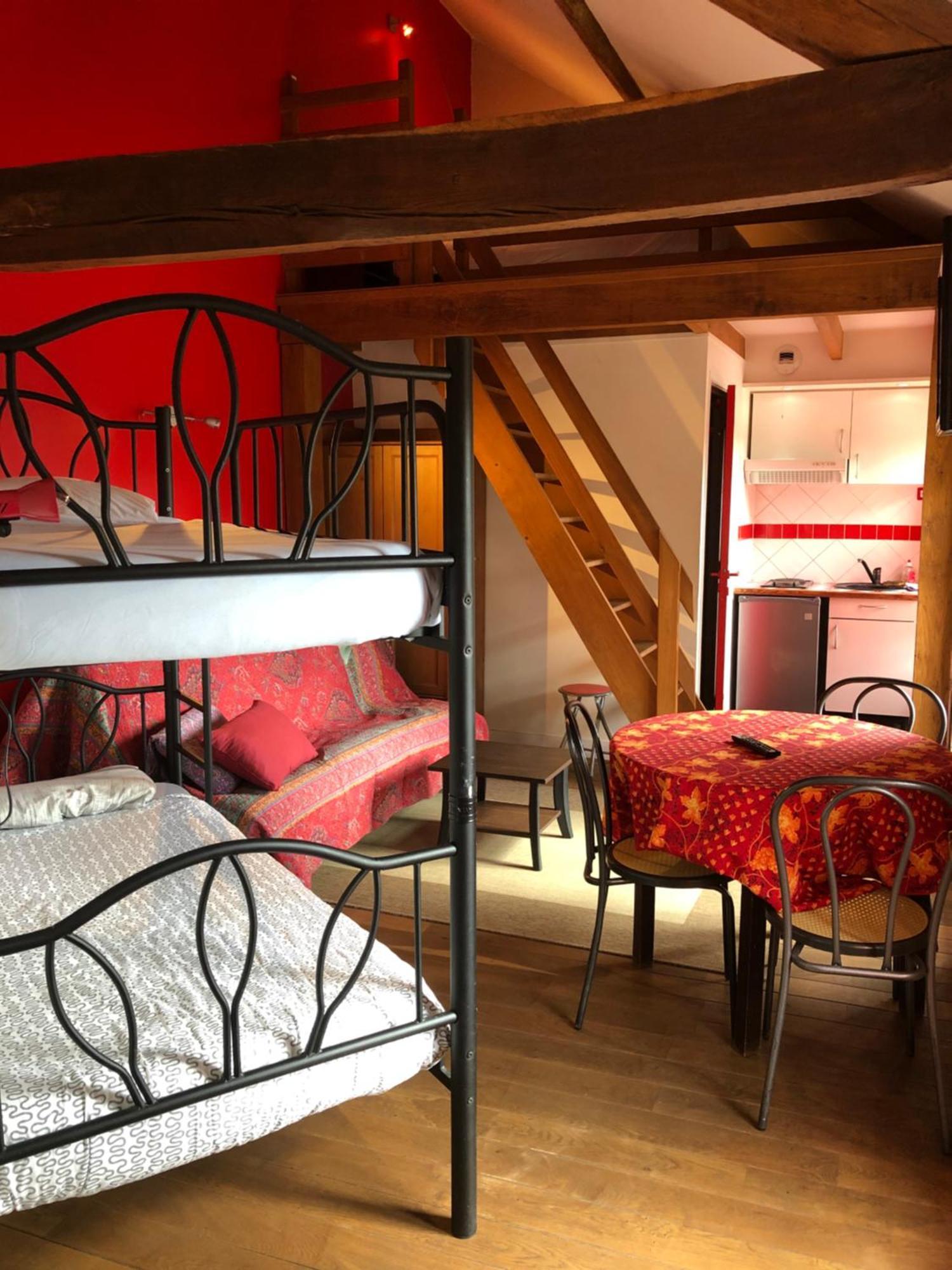 Appartements Et Chambres Le Vaumurier De Saint Lambert Εξωτερικό φωτογραφία