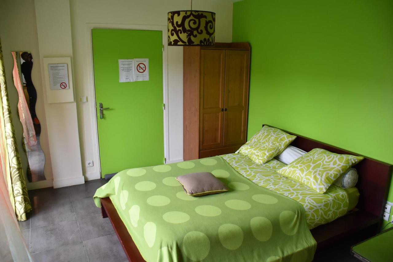 Appartements Et Chambres Le Vaumurier De Saint Lambert Εξωτερικό φωτογραφία